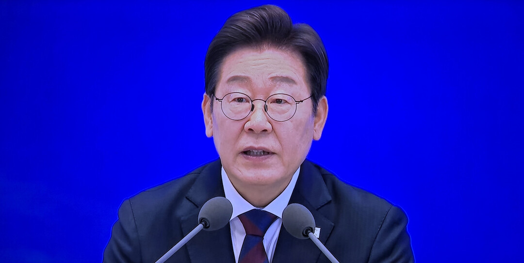 "부동산 불패? 그런 신화는 없다"…이재명, 집값 하락 전망에 '정상화' 재확인